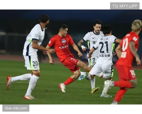 马赛1-1战平朗斯，双方门将均获评全场最高分